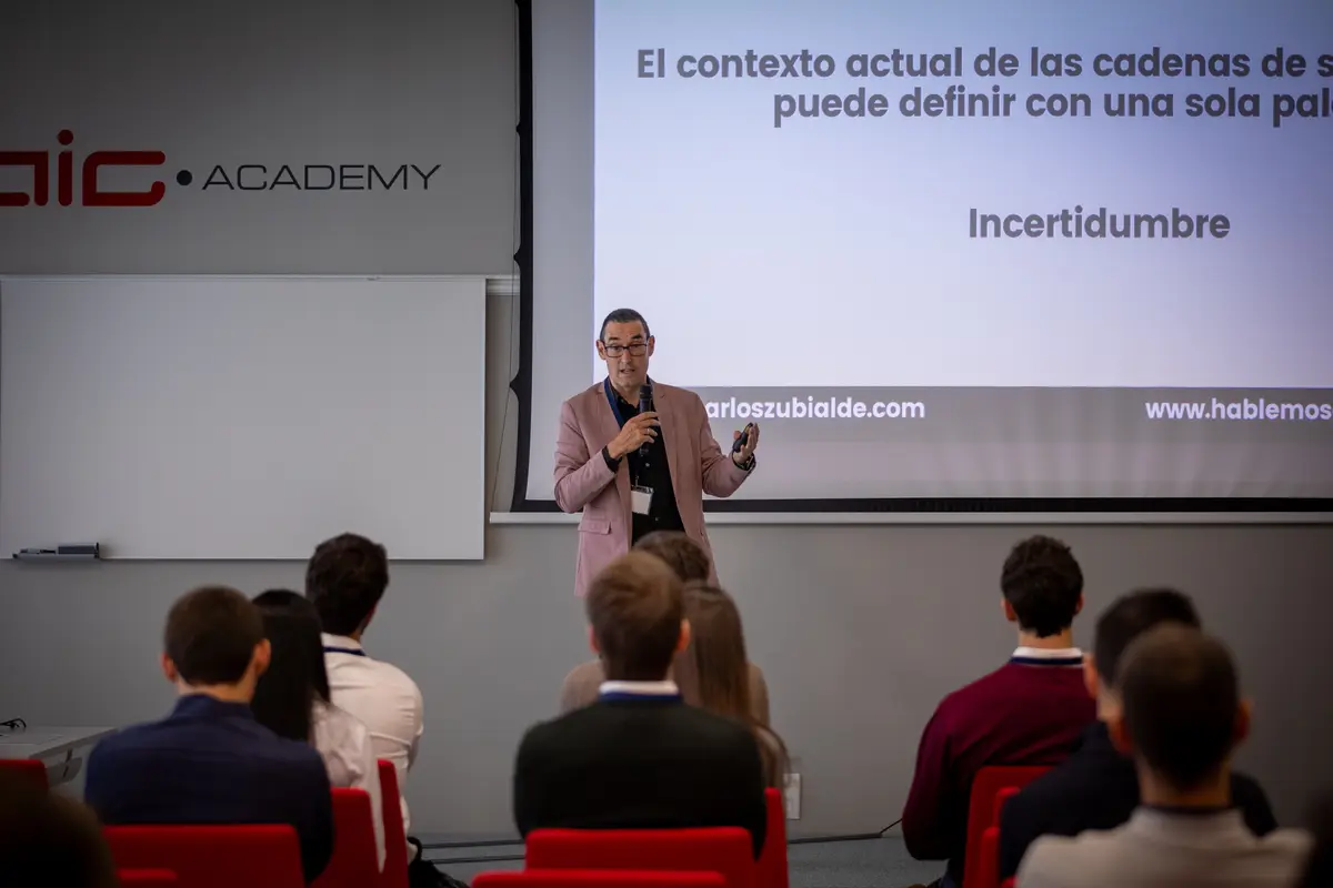 Carlos Zubialde de Envio x Envio participa en la LIS Executive Series sobre Planificación del Transporte 4.0